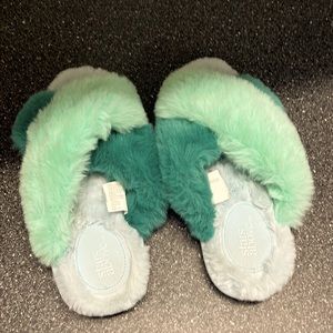 Stars above turquoise slippers